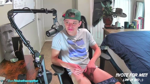 letsplayblake  29-03-2023